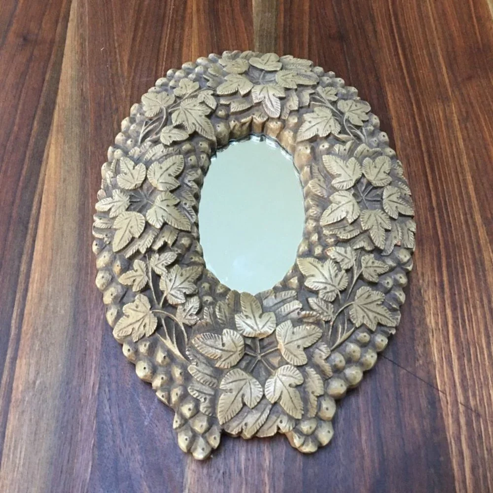 FIRM PRICE! Vintage Maple Leaf Framed Oval Mirror